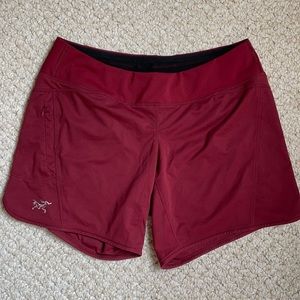 Arc’teryx running/active short size S